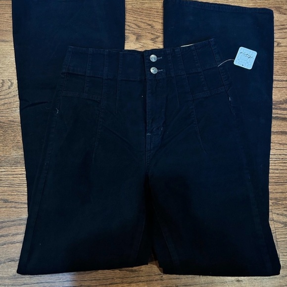 Free People Jayden Cord Flare Jumpsuit nwt - Picture 3 of 3